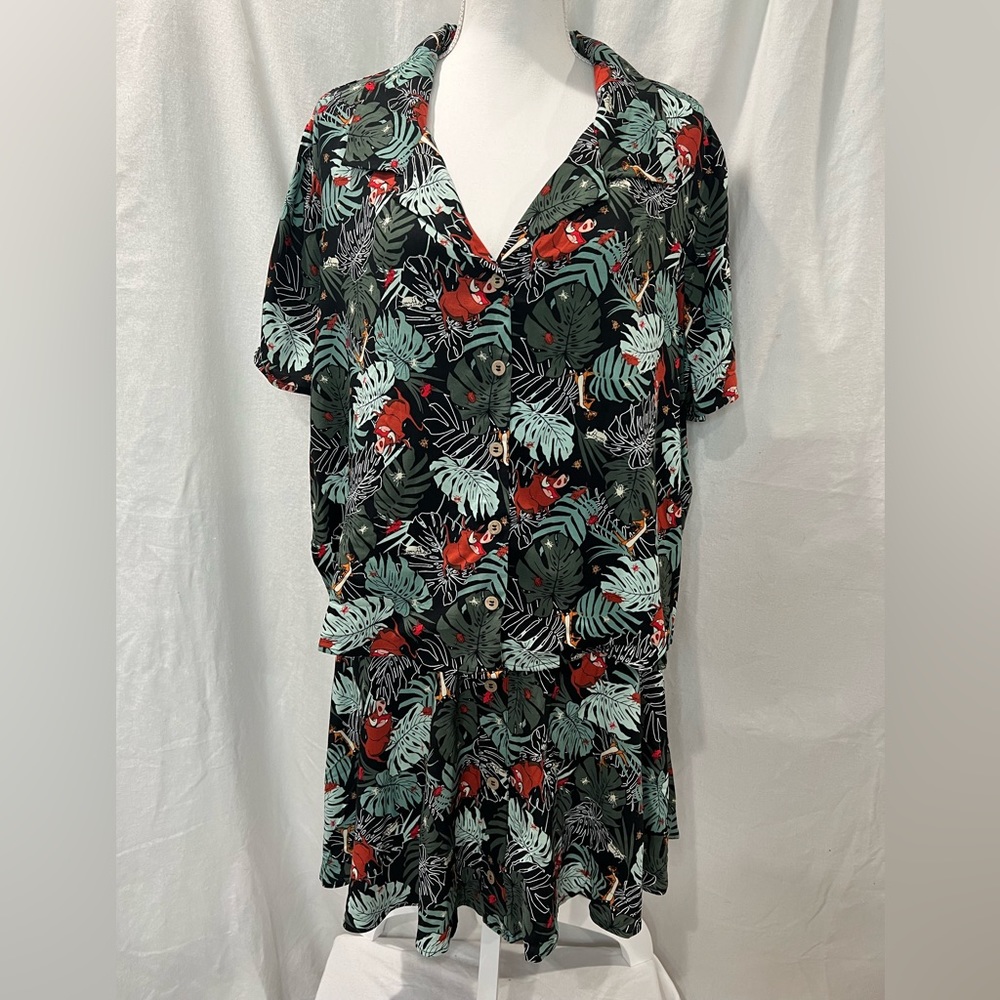 NWT-Her Universe/Disney’s Lion King 2 pce set pumba’s jungle shirt/skirt 2X